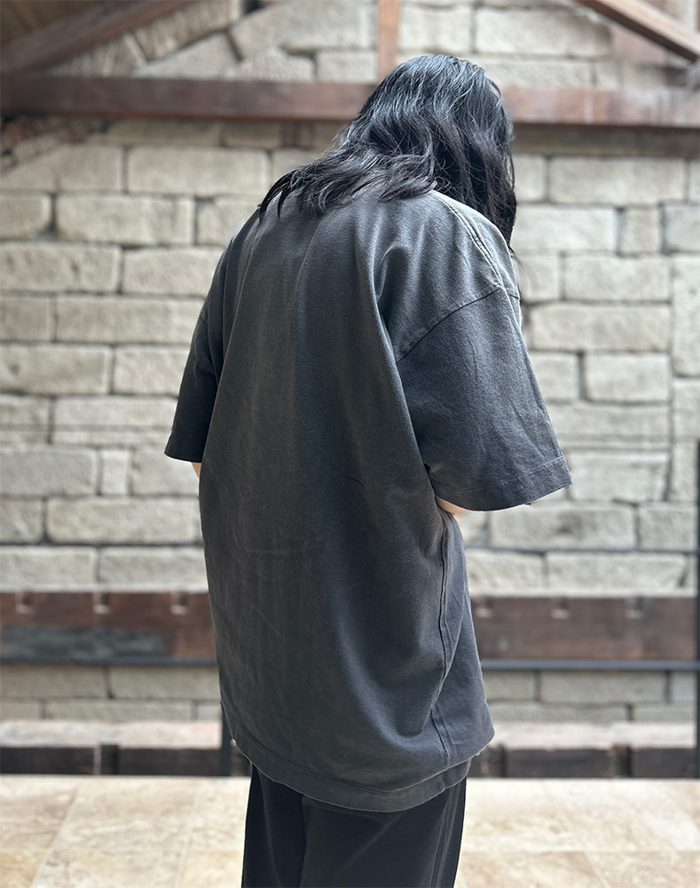 
                  
                    Load image into Gallery viewer, 《GEA別注》10TH ANNIVERSARY T-SHIRT / 304175252003
                  
                