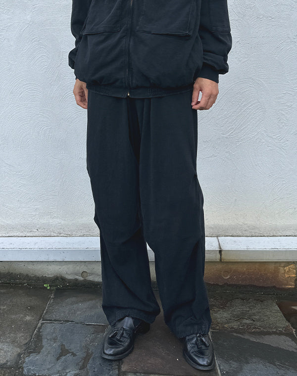 
                  
                    Load image into Gallery viewer, コットンジャージ ニータックパンツ / 315166252002
                  
                