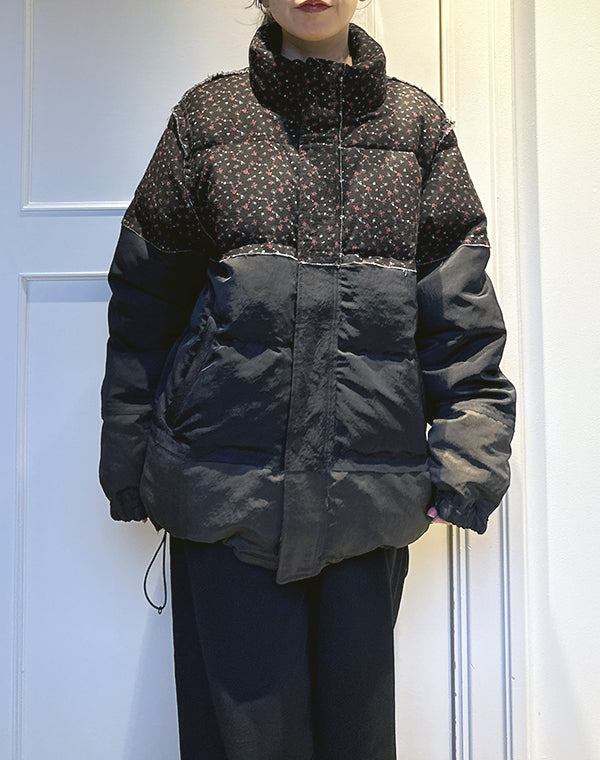 
                  
                    Load image into Gallery viewer, Step Down Jacket / 313333252001
                  
                