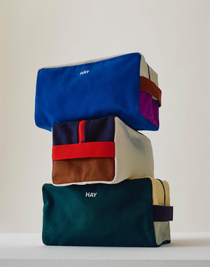HAY / MULTI WASH BAG M ダークグリーンマルチ – satoseni online