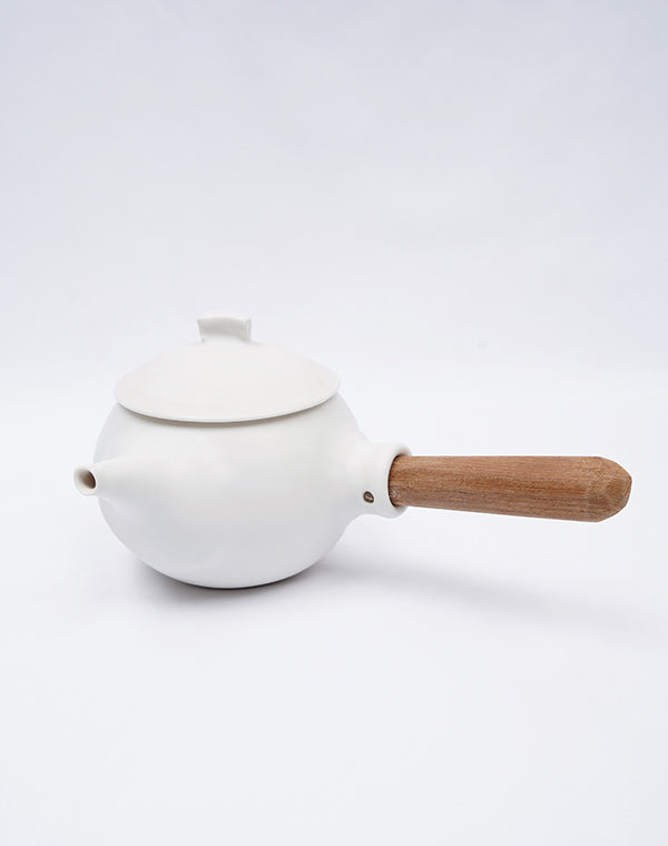 馬場勝文 / 耐熱ミルクパン蓋付き（白） – satoseni online store