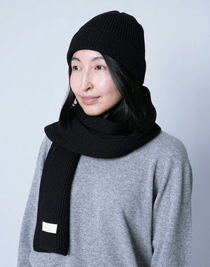 
                  
                    Load image into Gallery viewer, SHION Knit muffler / JJA19402UA
                  
                