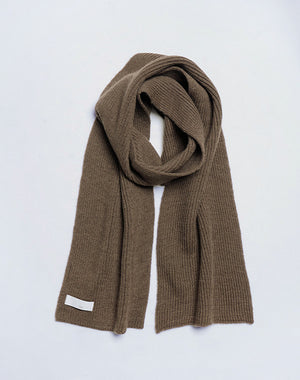 
                  
                    Load image into Gallery viewer, SHION Knit muffler / JJA19402UA
                  
                