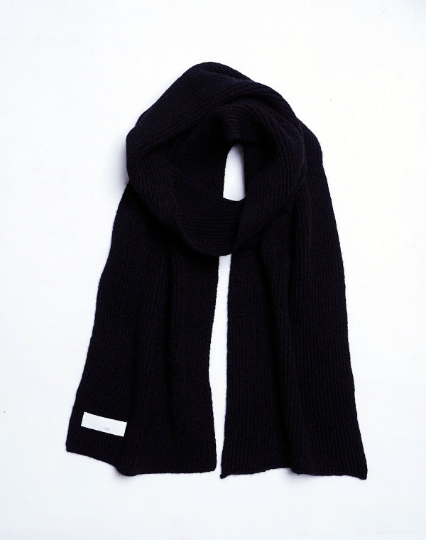 
                  
                    Load image into Gallery viewer, SHION Knit muffler / JJA19402UA
                  
                