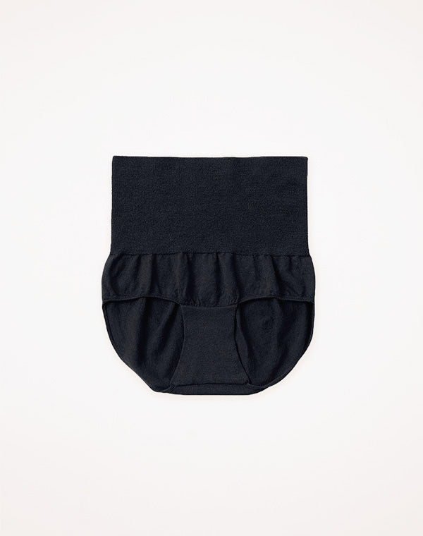 
                  
                    Load image into Gallery viewer, mayuhada shorts / BDA24502LH
                  
                