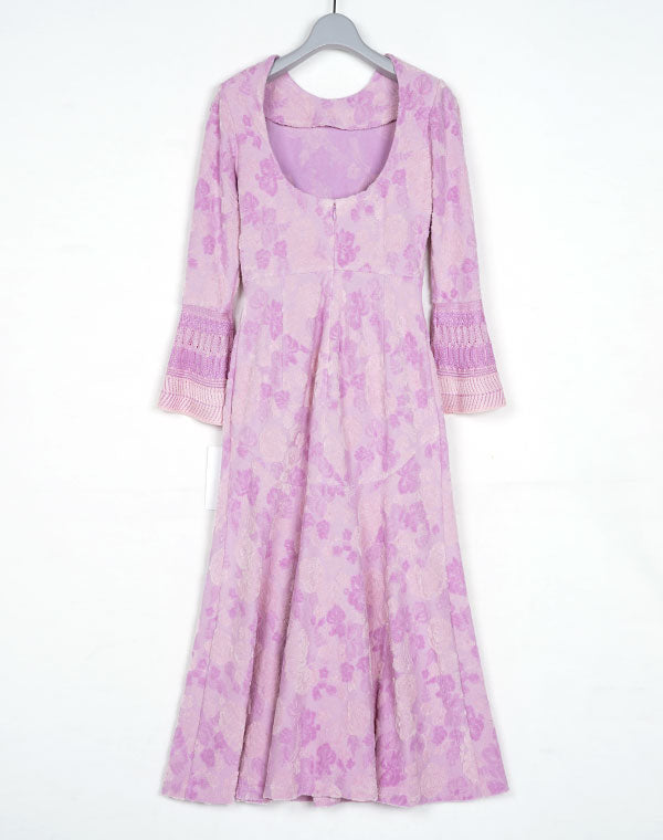 
                  
                    Load image into Gallery viewer, 【SALE】Flowered Velour Jacquard Dress / 303165221003
                  
                