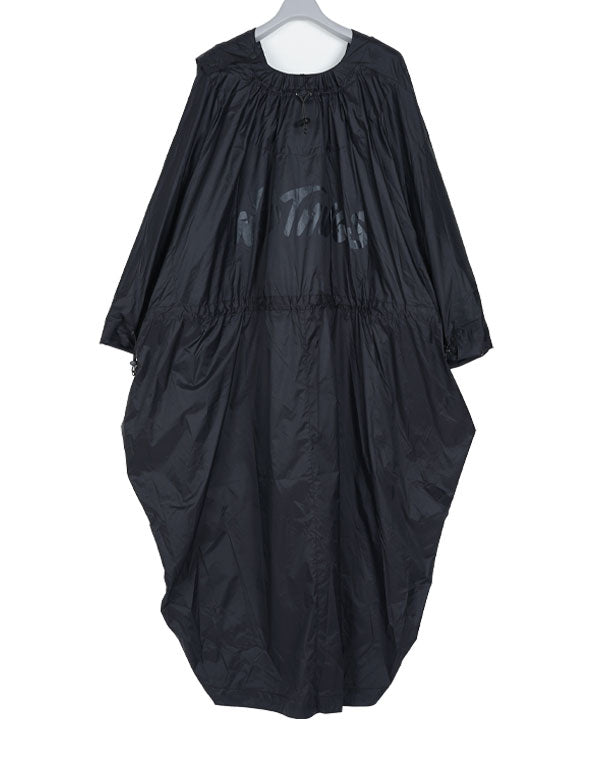 
                  
                    Load image into Gallery viewer, 【SALE】WILD THINGS × JUN MIKAMI RAIN PONCHO+HAT / 314340221001
                  
                