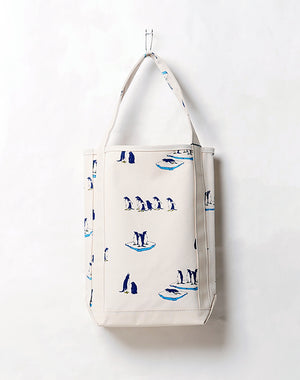 
                  
                    Load image into Gallery viewer, TMB-0501H-P - BAGUETTE TOTE（PENGUIN）/ 900473203006
                  
                
