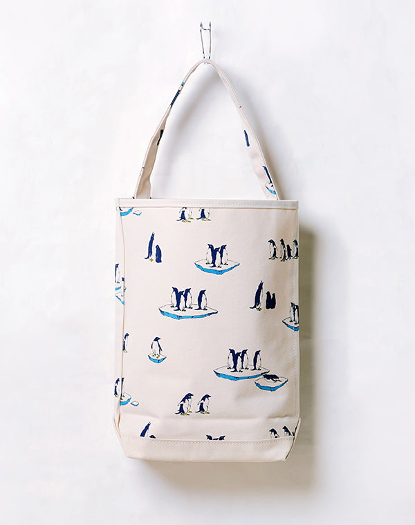 
                  
                    Load image into Gallery viewer, TMB-0501H-P - BAGUETTE TOTE（PENGUIN）/ 900473203006
                  
                