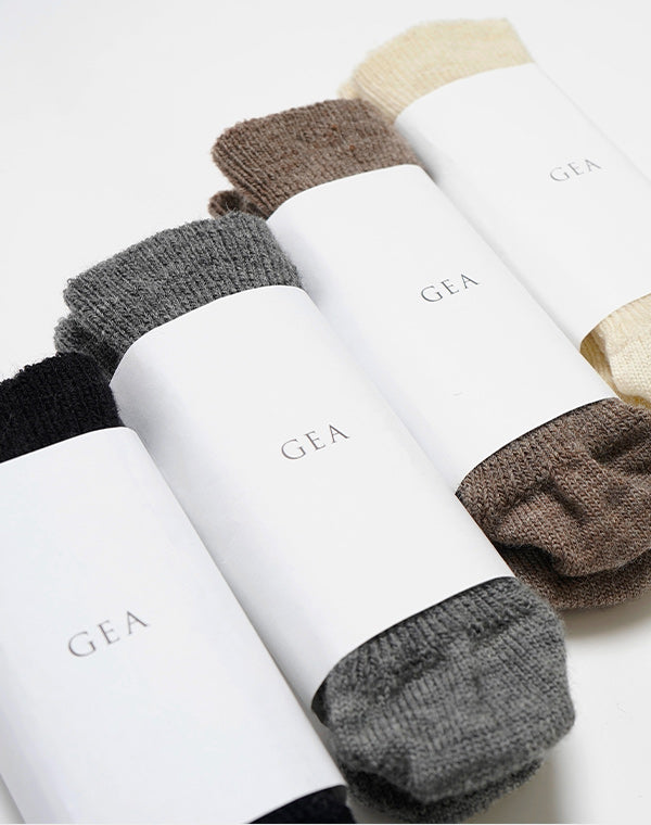 
                  
                    Load image into Gallery viewer, GEA ORIGINAL Uruguayan wool socks
                  
                