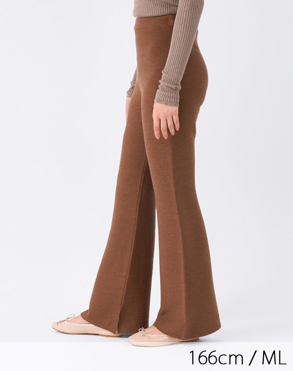 
                  
                    Load image into Gallery viewer, 【SALE】kone - ストレッチフレアパンツ / BAA13404WA
                  
                